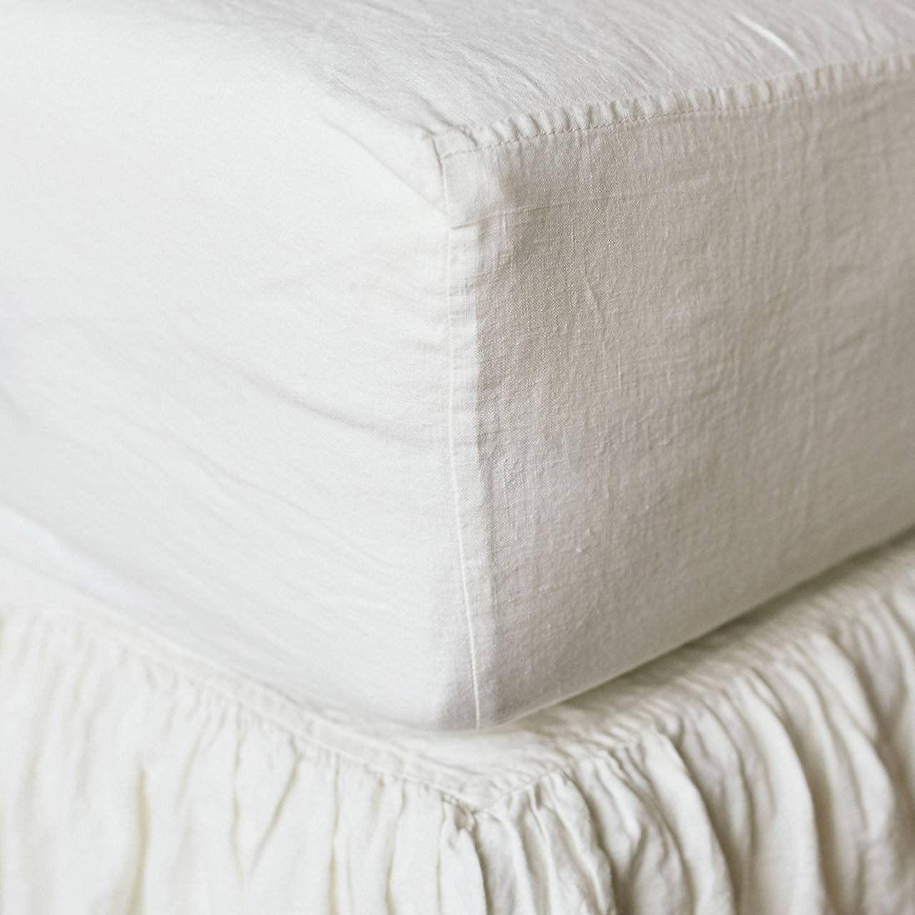 Linen bed skirt Len.Ok
